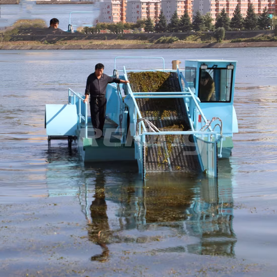 Комбайн для сбора водных сорняков Комбайн для сбора водяных гиацинтов